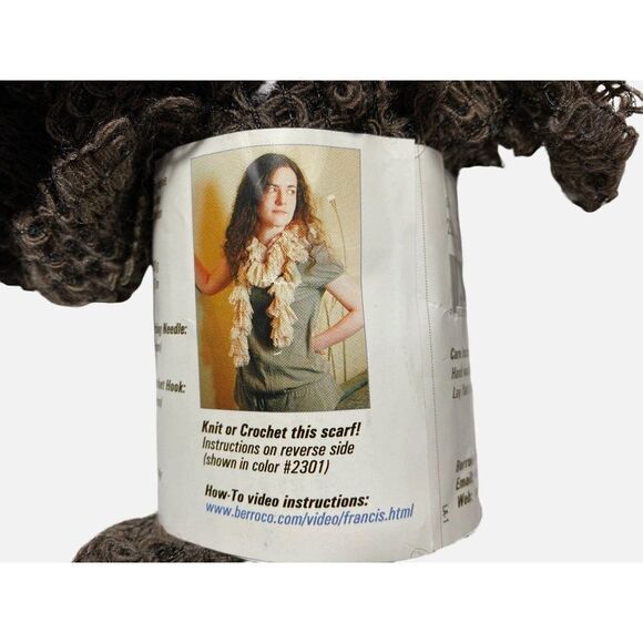 Berroco Lacey Ruffle Scarf Yarn 1 Skein Acrylic & Wool Blend #2305 Taupe NEW - Picture 3 of 4